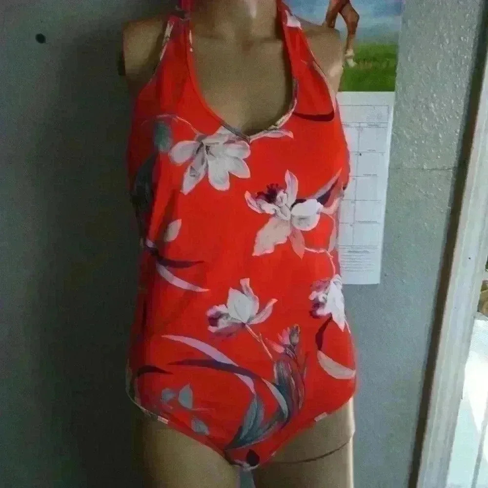 Sold Atletas swim suit - Picture 2 of 6